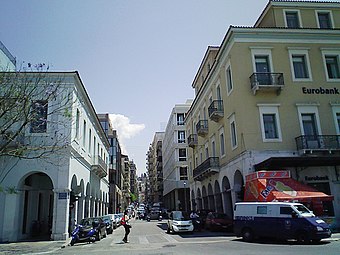 Η οδός Κολοκοτρώνη στο ύψος της οδού Όθωνος Αμαλίας.
