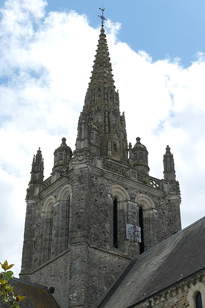 File:Laval - basilique Notre-Dame d'Avesnières 05.jpg