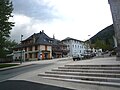 Parvis de l'église.