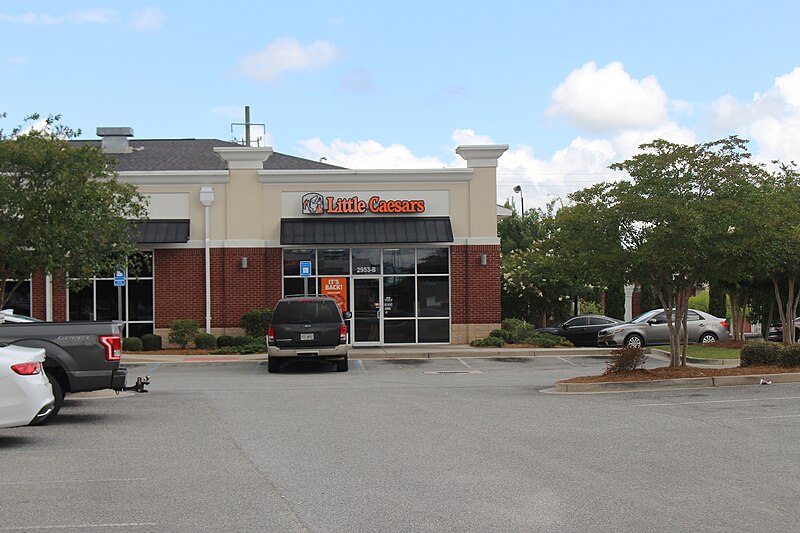 File:Little Caesar's Pizza, Ashley St., Valdosta.jpg