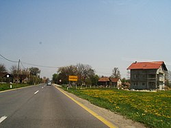 Lonjica - vchod