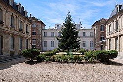 Lycée Jean-Baptiste Say (18. července 2020)