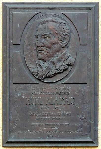 File:Mühl Aladár plaque Sopron Bécsi20.jpg