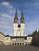 Marktkirche (1529-1554), una chiesa tardo gotica, vista dall'Hallmarkt