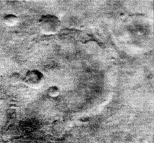 Data returned from Mars exploration missions in the 1960s and 1970s, such as this photograph by the Mariner 4 probe, led to stories of life on Mars becoming unfashionable. Mariner 4 craters.gif