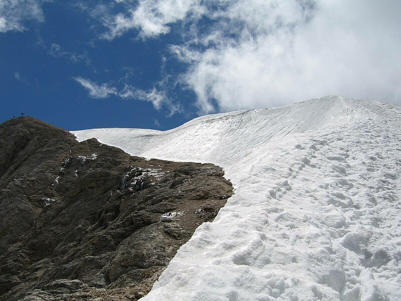 File:Marmolada ascent.jpg