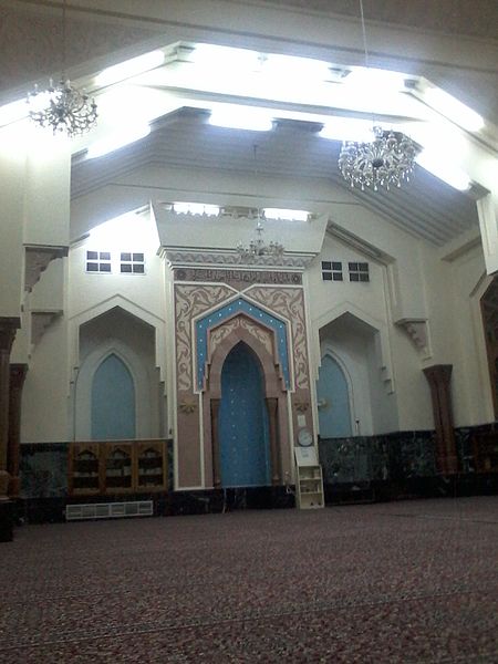 File:Masjid Bandar Udara Internasional Pangeran Muhammad bin Abdul Aziz Madinah.jpg