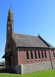 La chapelle de la Sainte-Famille du hameau de Leforest.