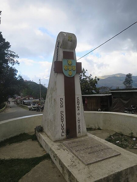 Memorial to chief Evaristo de Sá Benevides.
