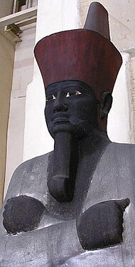 Montouhotep II coiffé de la couronne rouge, Musée du Caire.