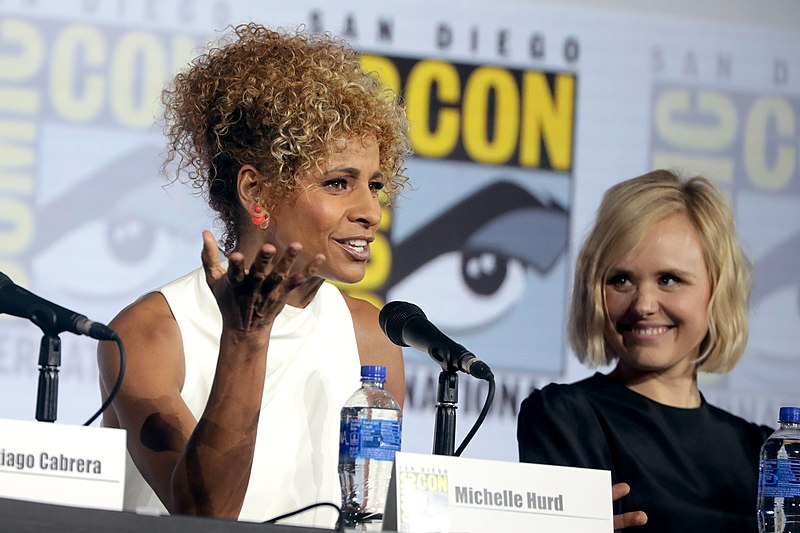 File:Michelle Hurd & Alison Pill (48445106261).jpg