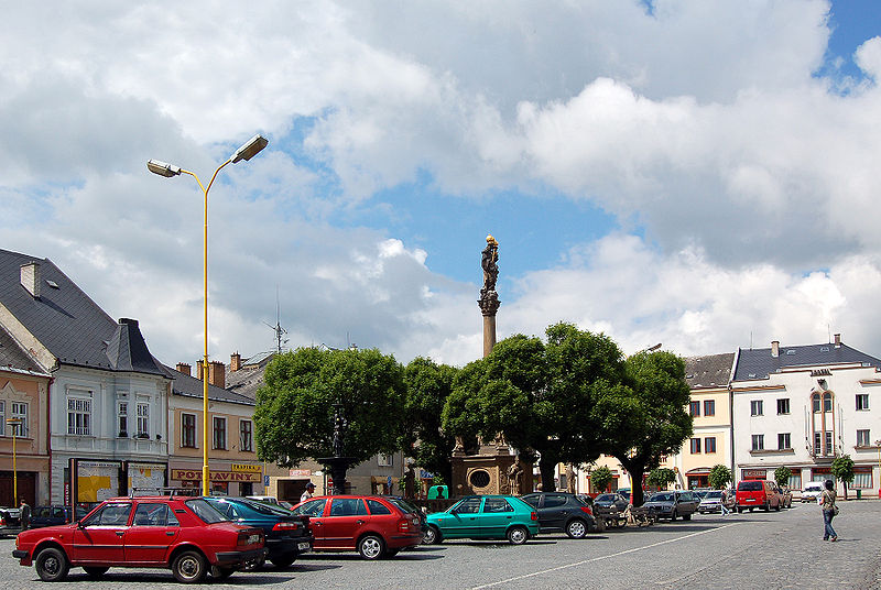 File:Mohelnice - Square of Freedom.jpg