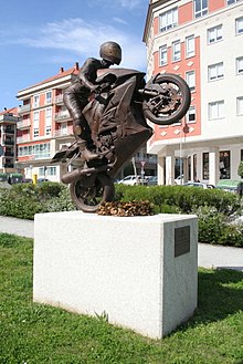 Monumento a Dani Rivas 02.jpg