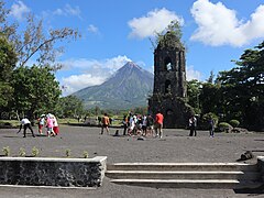 Mount Mayon, Cagsawa Ruins wide with tourists