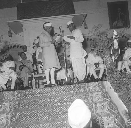 At the ceremony held in Udaipur on April 12, 1948, the reconstitution of the Rajasthan Union, which the Maharana of Udaipur becomes the New Rajapramukh, Jawaharlal Nehru administers the oath of allegiance to Manik Lal Verma, Premier of the Union.