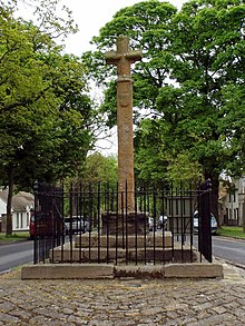 Mercat cross at Ormiston Ormiston Cross - geograph.org.uk - 905529.jpg