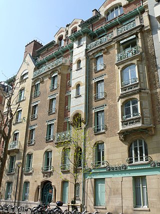 <span class="mw-page-title-main">Castel Béranger</span> 1898 art nouveau apartments in Paris