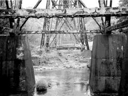 Pope Lick Trestle in Louisville, Kentucky, the reputed home of the Pope Lick Monster Popelick2.jpg