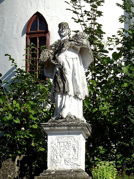 File:RO BV Capela Nepomuc, Timisu de Jos statue (1).jpg