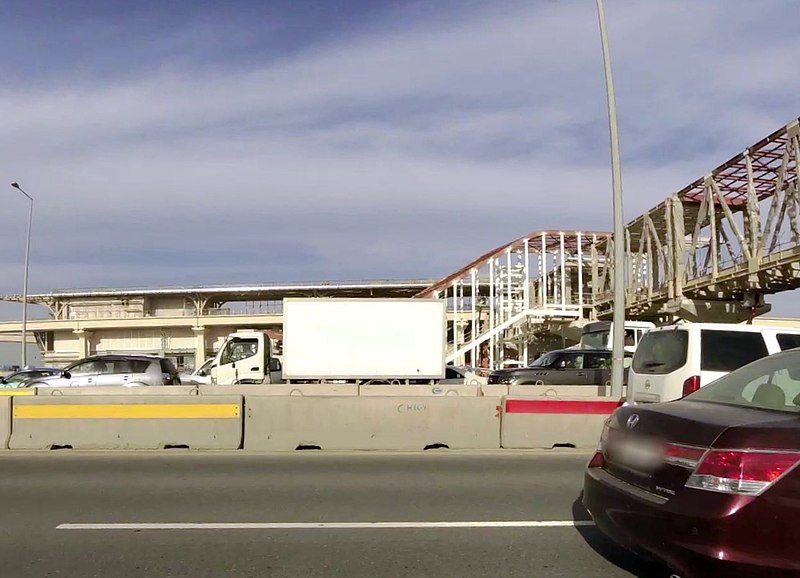 File:Ras Abu Fontas metro station under construction (cropped).jpg