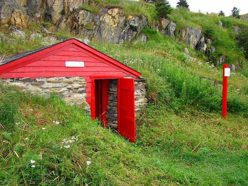 File:Root Cellar at Bay Roberts Newfoundland.JPG