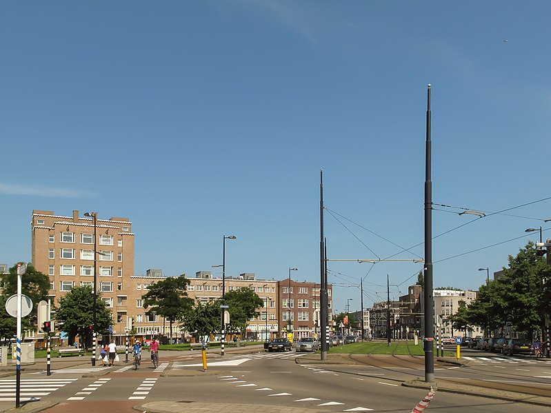 File:Rotterdam, het Mathenesserplein foto4 2013-07-07 16.58.jpg