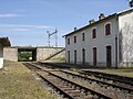 Gare de Saint-Bonnet-en-Bresse Depuis l'ancienne ligne Chagny-Dole, vue sur la ligne de Dijon - Saint-Amour, sur le passage supérieur