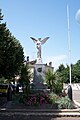 Le monument aux morts (août 2011).