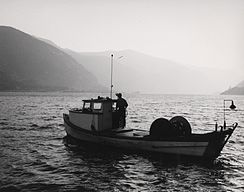 Salmon gill net boat.jpg