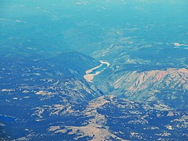 Salt Springs Reservoir, California (21384748818).jpg