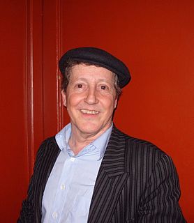 <span class="mw-page-title-main">Santiago Ziesmer</span> German actor and voice actor