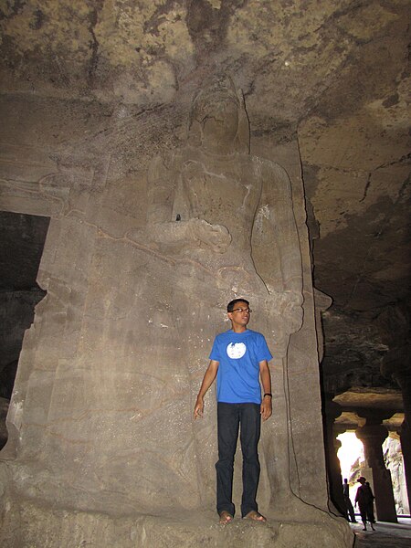 File:Sculpture in Elephenta Caves 0327.jpg