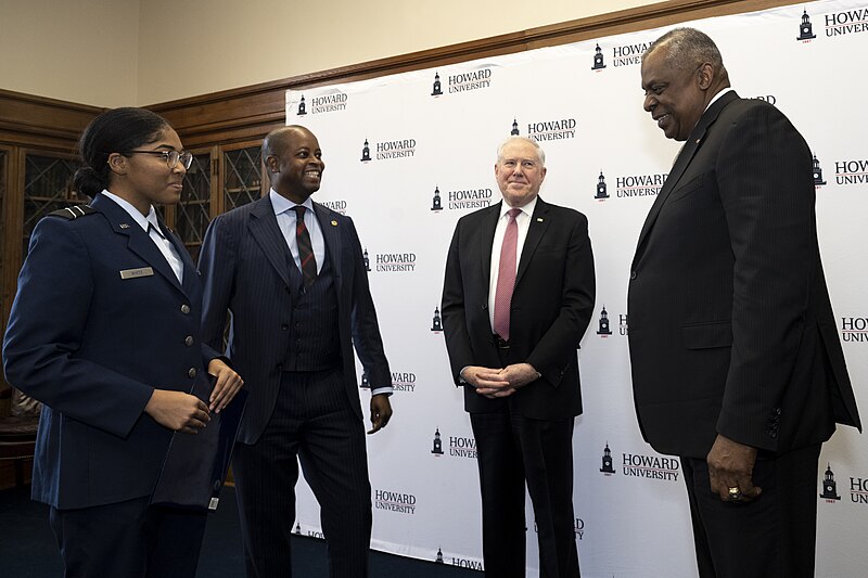 File:Secretary of Defense Lloyd J. Austin III at Howard University - 230123-D-BN624-0177.jpg