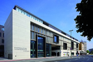 City library Duisburg, central exterior view.jpg