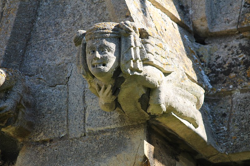 File:Stone Carving, St Chad's church, Welbourn - geograph.org.uk - 3683286.jpg