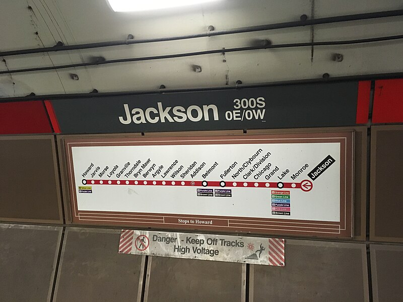 File:Strip map in subway station (38092376096).jpg