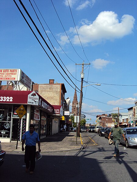 File:Sunny Day in Paterson, NJ (4670600539).jpg