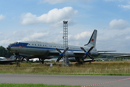 Tupolev_Tu-114