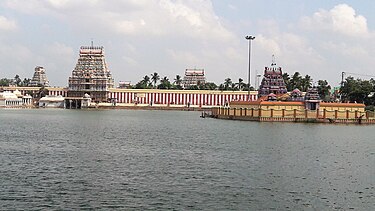 View of the temple tower from the Kamalalayam tank Thyagarajar temple, Tiruvarur (1).jpg