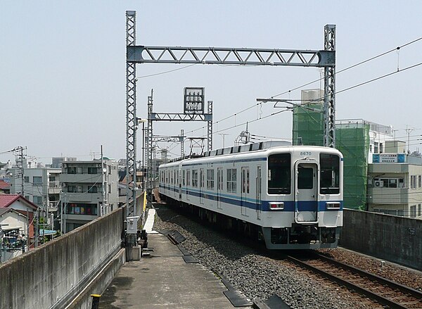 Tobu-Daishi-Line-Daishimae.JPG