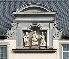 Sculptures of the first three bishops of Trier Trier Sankt Matthias 3 Bischofe.jpg