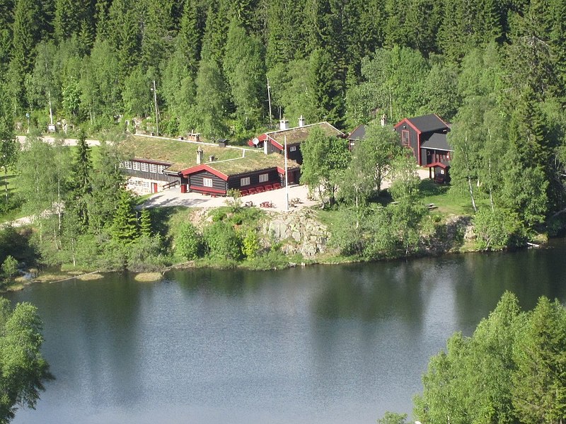 File:Tryvannstua (cropped).jpg