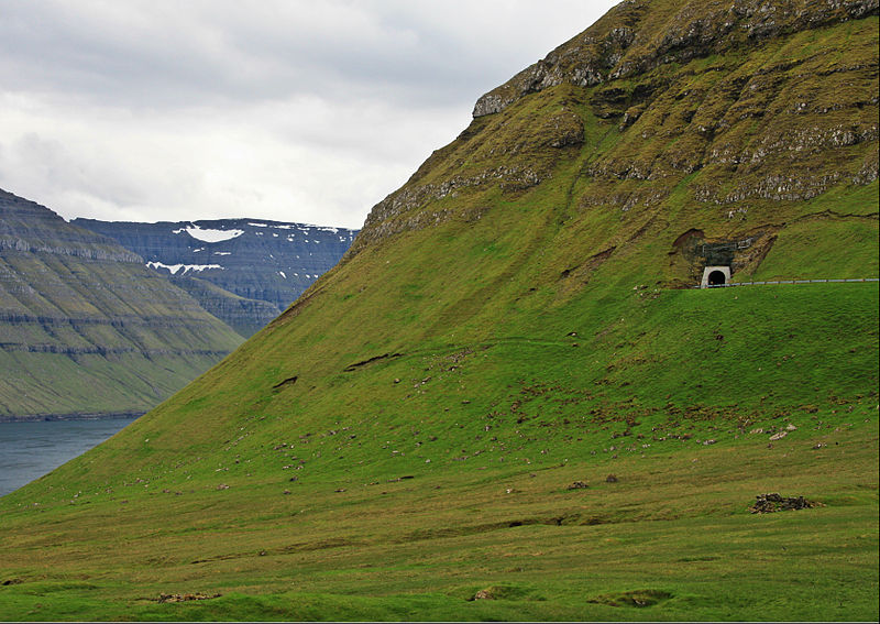 File:Tunnel Kalsoy, Faroe Islands.jpg