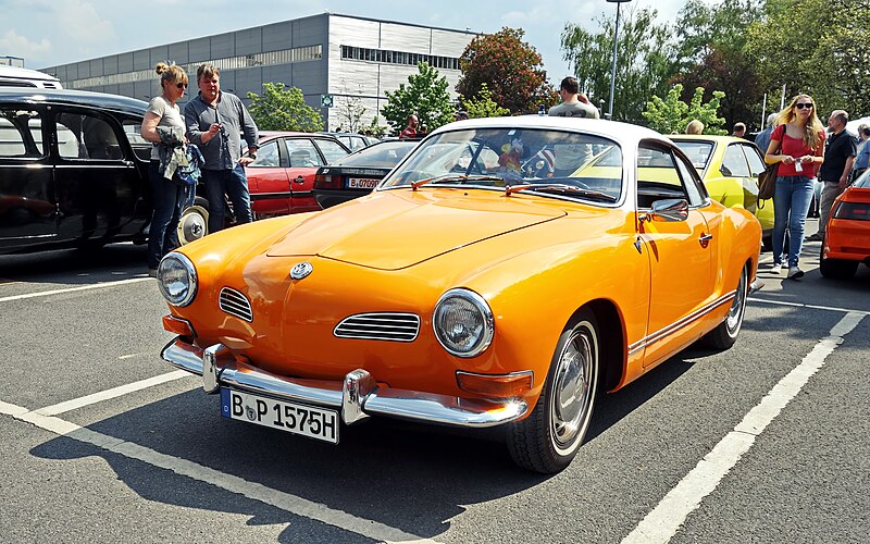 File:VW Karmann Ghia (34506417164).jpg