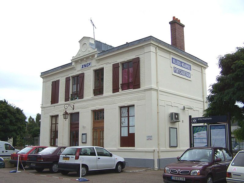 File:Villiers-Saint-Frédéric Gare.JPG