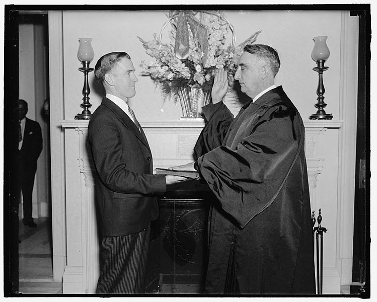 File:Vinson sworn in.jpg