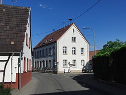 Westheim, Blick zum Gebäude Kirchstraße 213 20110518