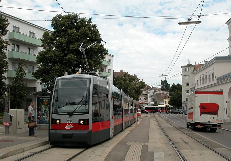 File:Wien-sl-2-b-690-552496.jpg