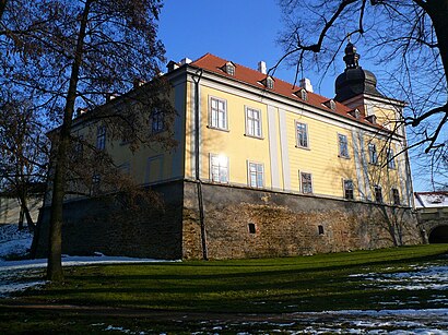 Jak do Ctěnice hromadnou dopravou - O místě