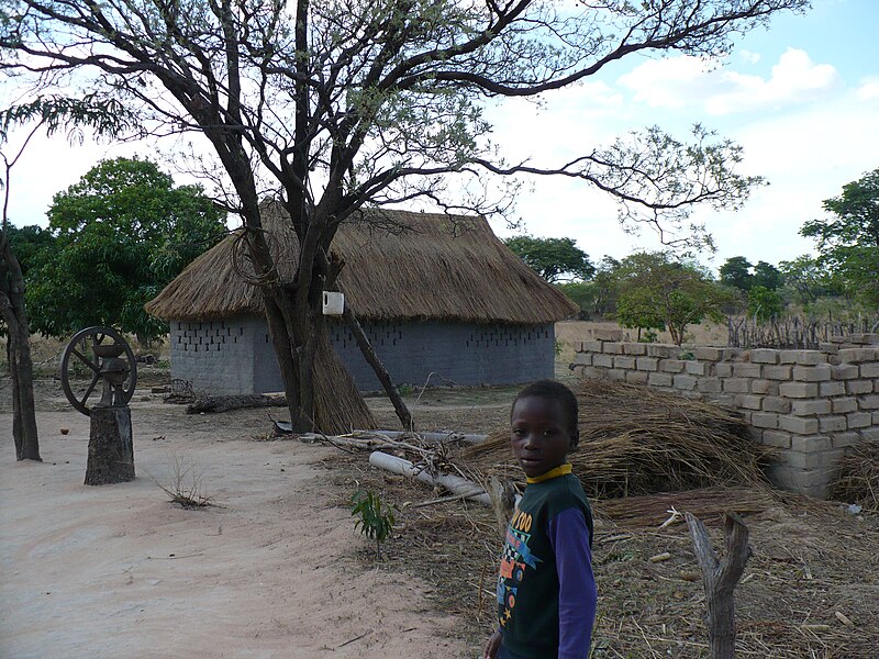 File:ZambianVillage5.JPG